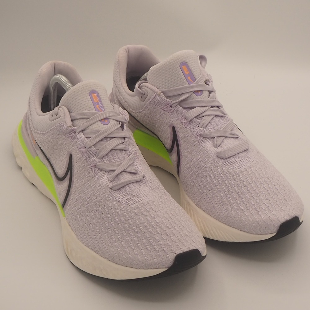 Nike React Infinity Run Flyknit 3 Barely Grape Ghost Green Sneakers Mens 11.5